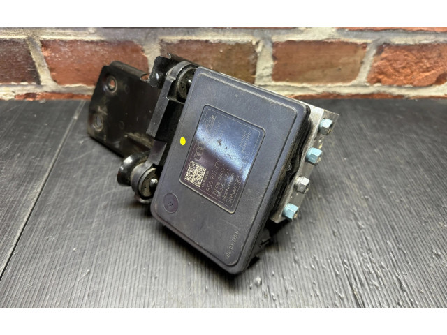 Блок АБС 8S0907379D, 8S0614517D   Audi  TT TTS RS Mk3 8S  2014 -  года