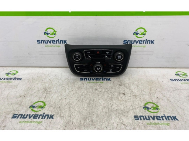 Блок управления климат-контролем P5VA64DX9AD, 53230568   Jeep Compass