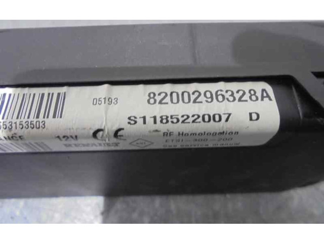 Блок управления 8200296328A, S118522007 Dacia Logan Pick-Up