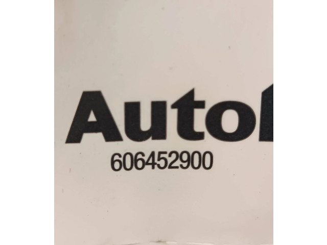 Подушка безопасности пассажира 606452900 Volvo V70