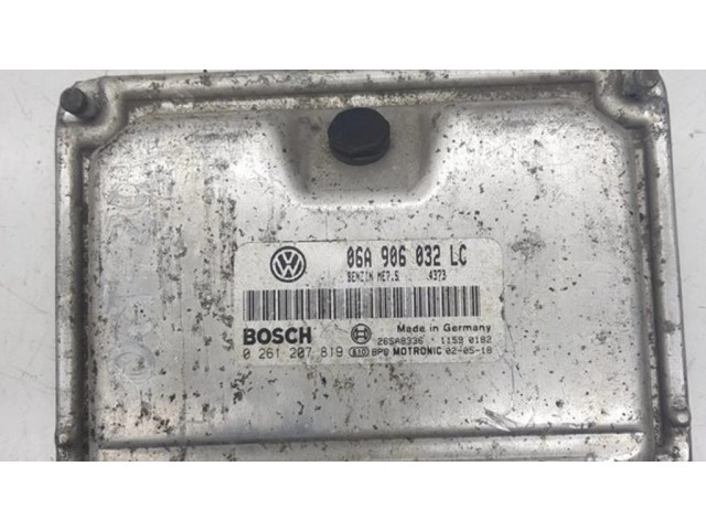 Блок управления двигателя 06A906032LC, 0261207819   Volkswagen Golf IV