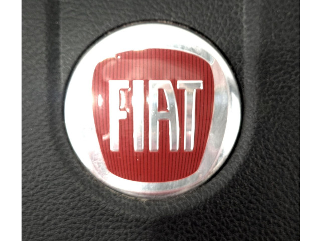 Подушка безопасности водителя P1TP76DX9AE, P1TP76DX9AE Fiat Freemont