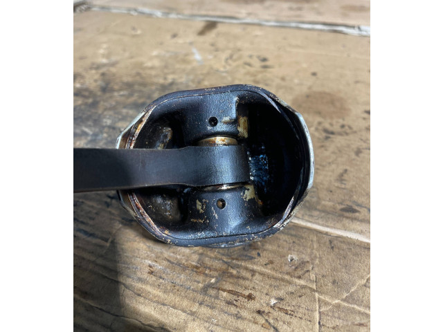 Píst 8A6G-AA2 Ford Fiesta STJB