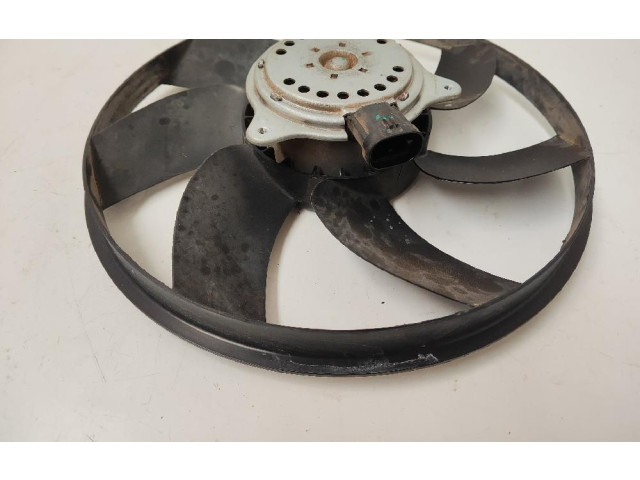 Вентилятор радиатора M159984 Citroen C4 Cactus