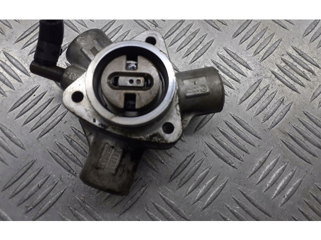 Топливная рампа 036127025K Audi A2