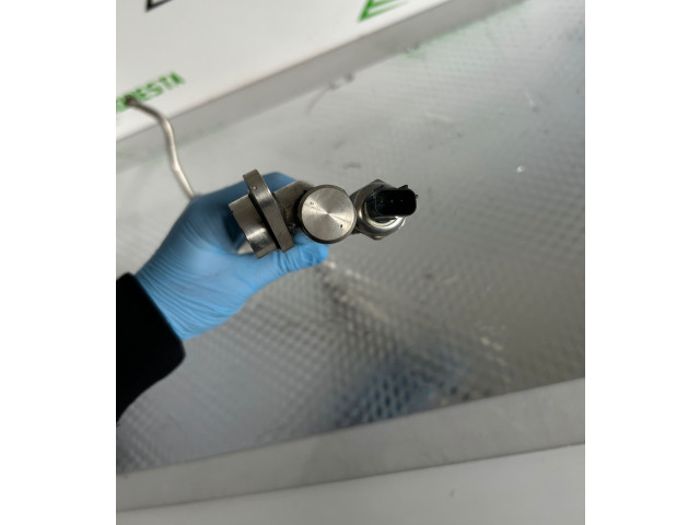 Топливная рампа 5R10106   Honda HR-V  