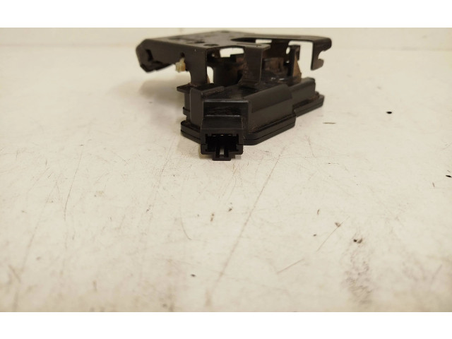 Замок багажника 040603    Honda Accord 2003 - 2007 года