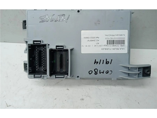 Блок предохранителей 00520158930, 0090012 Opel Combo D