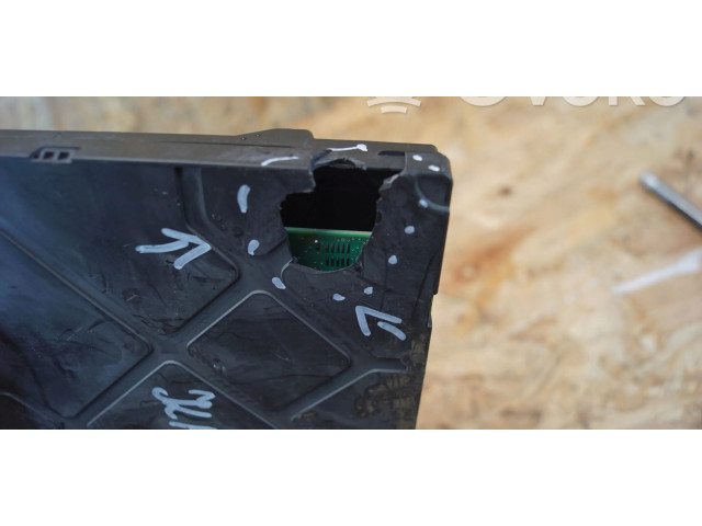 Блок комфорта 5Q0937084AJ Volkswagen Golf VII