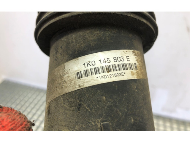 Интеркулер 1K0145803E Volkswagen Jetta V