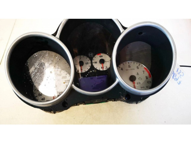 Панель приборов 735290197 Alfa Romeo 147