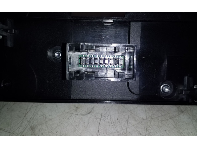 Блок управления климат-контролем 28647856 Citroen C5 Aircross