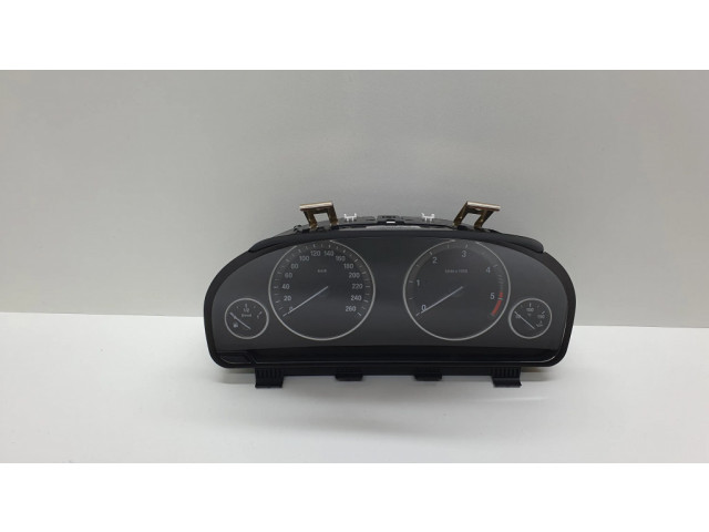 Přístrojová deska BMW 5 F10 F11 2012 9249345, 924934501