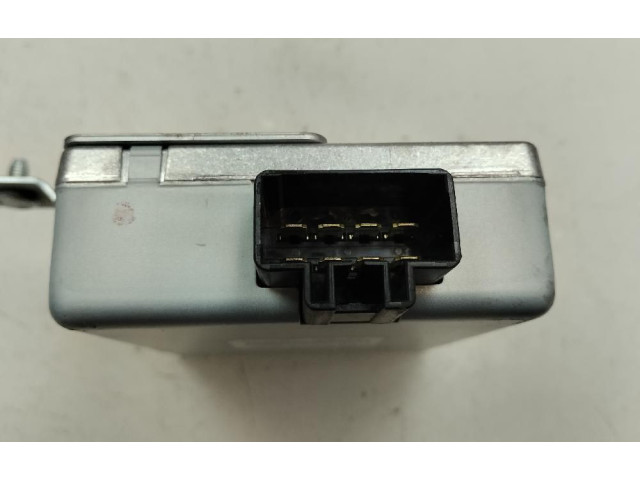 Блок управления 95300-1K000   Hyundai ix20