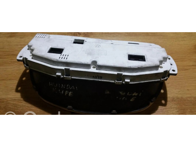 Přístrojová deska Hyundai Coupe 2000 84201510