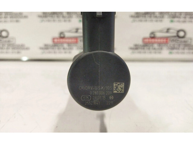 Топливная рампа 35022119G Jeep Grand Cherokee