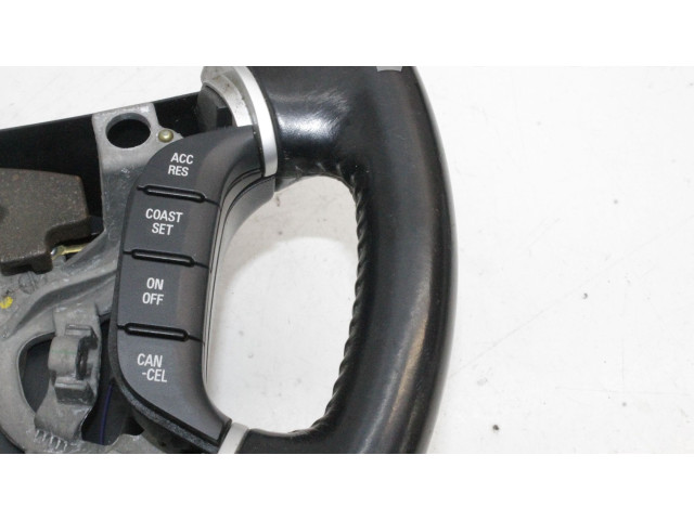 Volant Mitsubishi Pajero 2008