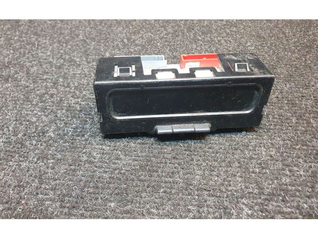 Дисплей P8200028364A Renault Clio II