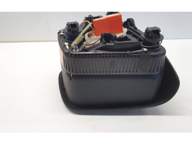 Подушка безопасности водителя p30721915 Volvo V70