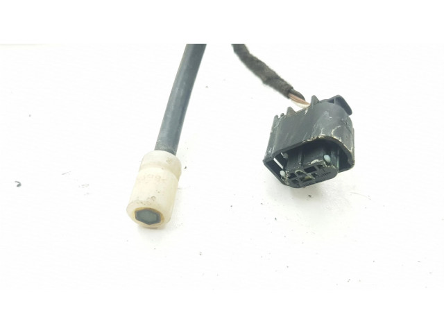 Проводка передних дверей