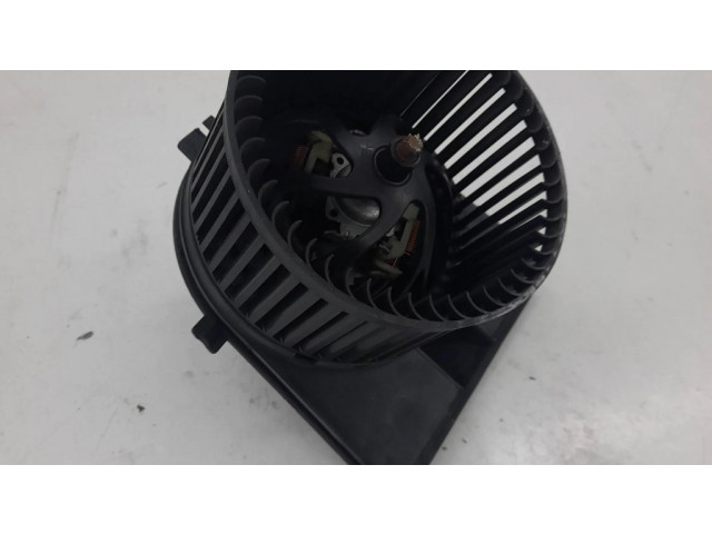 Вентилятор печки    1J1819021A   Audi TT Mk1