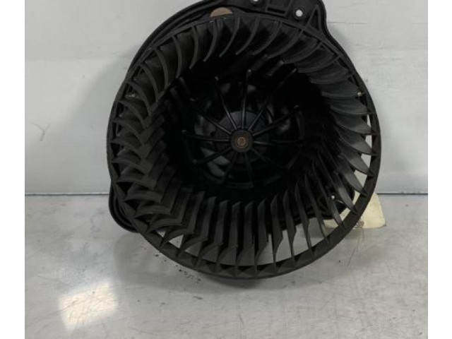 Вентилятор печки       Volvo C70