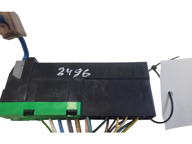 Блок предохранителей 9627791880   Citroen C5    