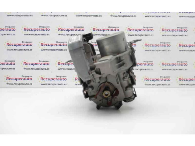 Руль Renault Clio III  2005 - 2012 года 8200826807A      