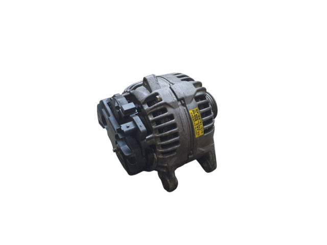 Генератор 0124525047, 8200229907   Renault Trafic II (X83)      