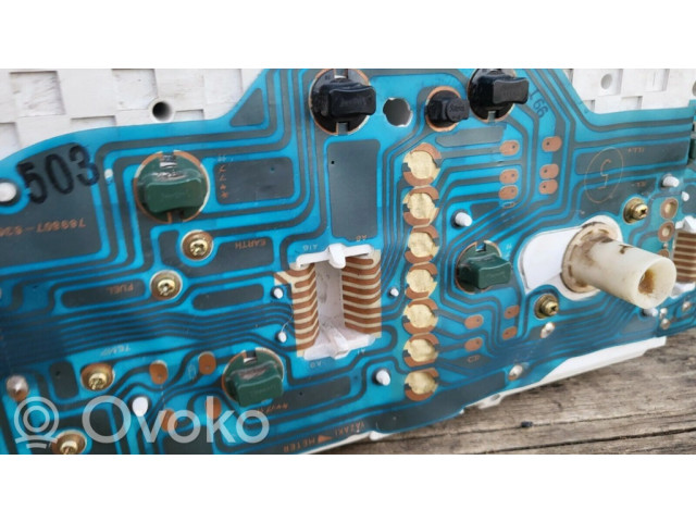 Přístrojová deska  Mitsubishi Colt 1990 MB522785  