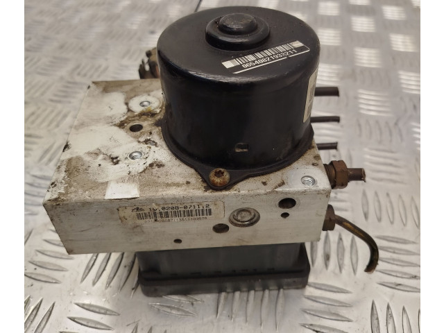 Блок АБС 8671224, 8671224   Volvo  V70  2000 - 2004 года