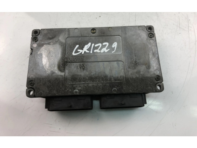 Řídící jednotka 8200213228, S118037014C   Renault Twingo II 2007