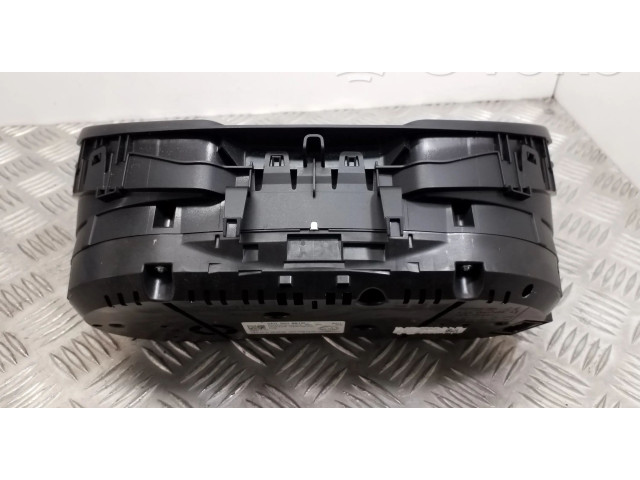 Панель приборов 5E0920951C Skoda Octavia Mk3 (5E)