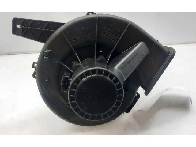 Вентилятор печки    6Q1820015E   Volkswagen Polo IV 9N3