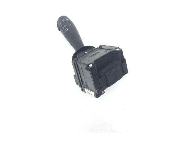 Ручка стеклоочистителей 8201168008, 8201168008   Dacia Sandero