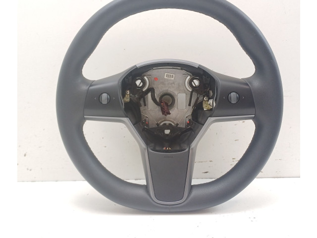 Руль Tesla Model 3 2017 - года 109522900, 2548466