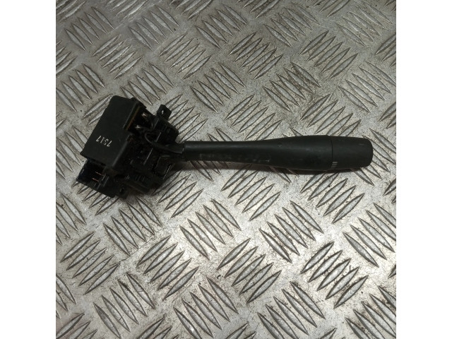 Ручка стеклоочистителей    Nissan Maxima