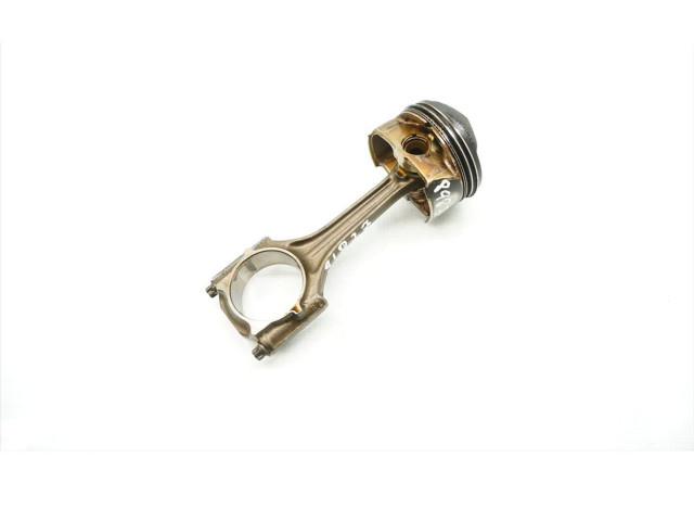 Píst AWA Audi A4 S4 B6 8E 8H AWA