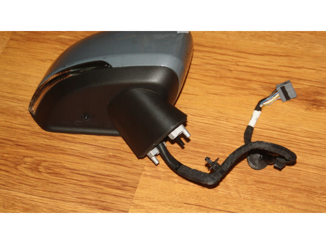 Зеркало электрическое Volvo XC40 - года