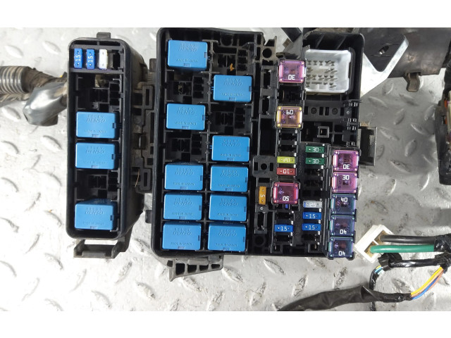 Pojistková skříňka 3660153R90, 36601-53R90 Suzuki Swift III 2019