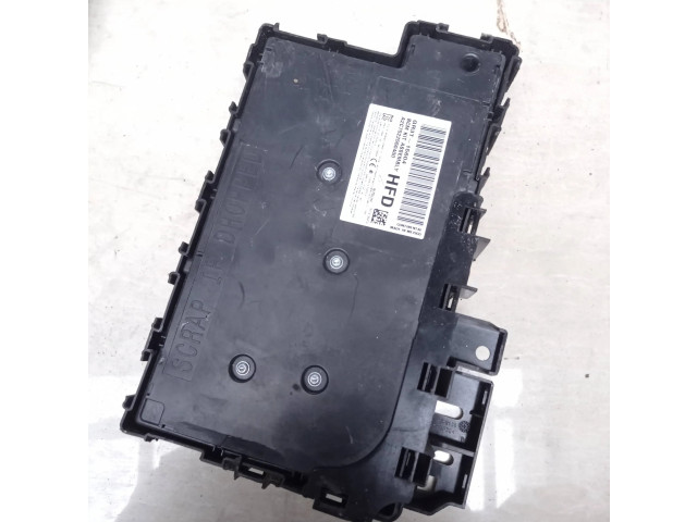 Pojistková skříňka GR3T15604 Ford Mustang VI 2016