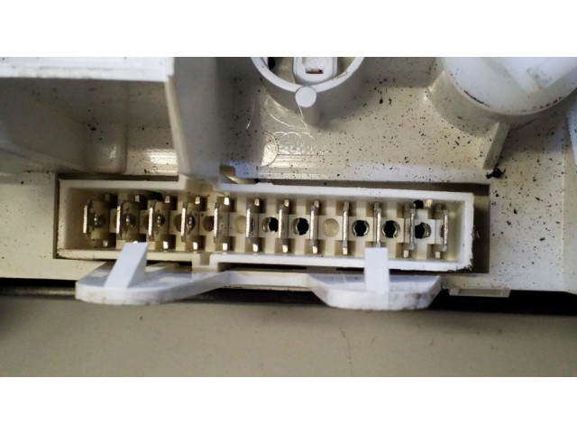 Блок управления климат-контролем 13191583, E7433   Opel Meriva A