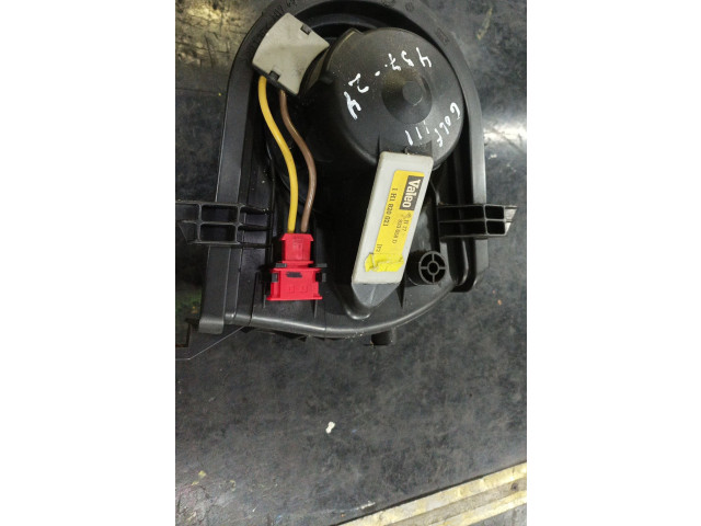 Вентилятор печки    1H1820021   Volkswagen Golf III