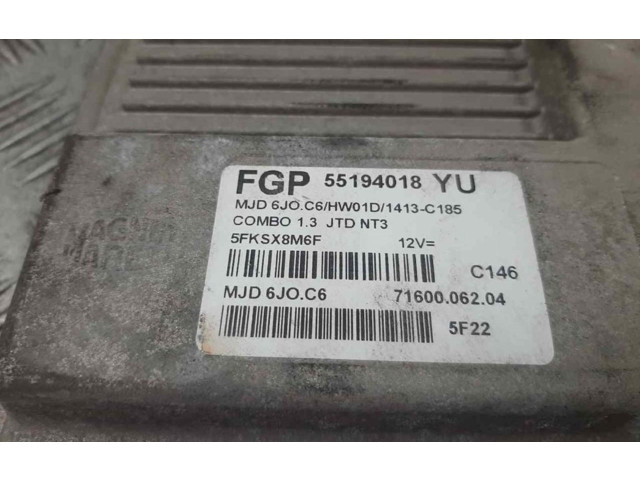 Блок управления двигателем Блок управления 55194018   Opel Combo C