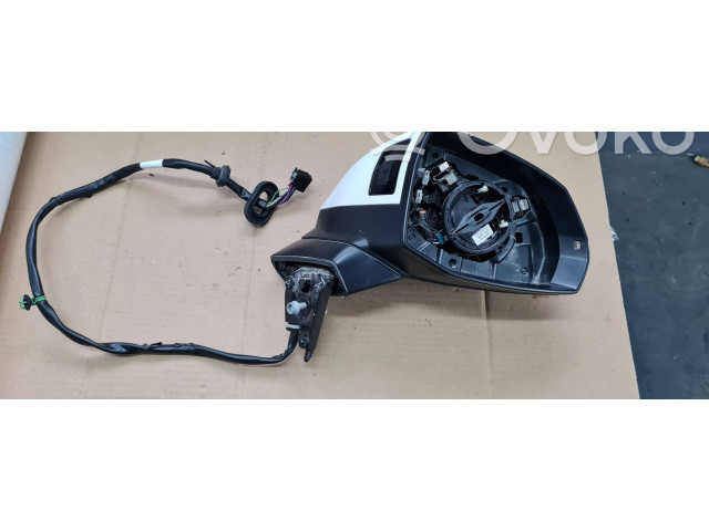 Зеркало электрическое Audi Q5 SQ5 2017 - года