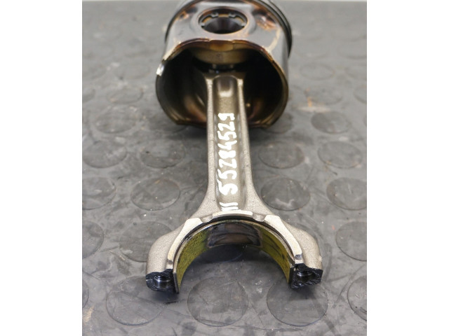 Поршень 55283769 Alfa Romeo Stelvio