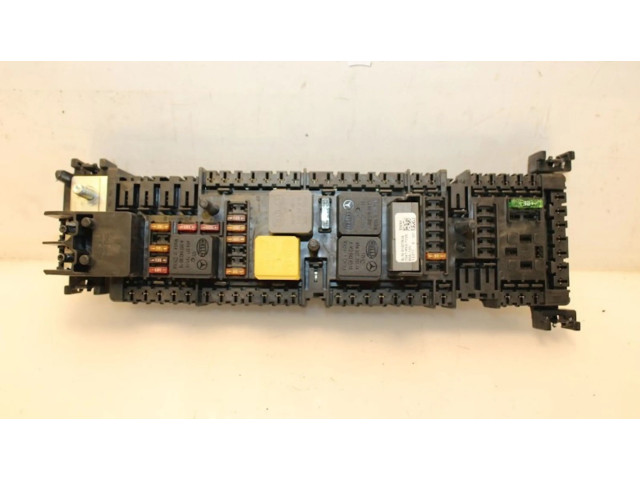 Блок предохранителей A2469066600, A2469066600 Mercedes-Benz A W176
