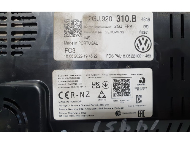 Přístrojová deska  Volkswagen T-Roc 2017 2GJ920310B  