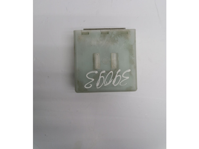 Блок управления    Nissan Tiida C11