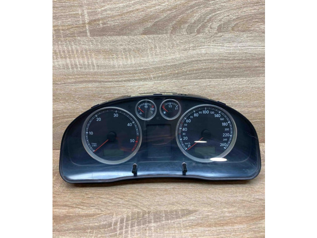 Панель приборов 3B0920807A, 110080197   Volkswagen PASSAT B5.5       